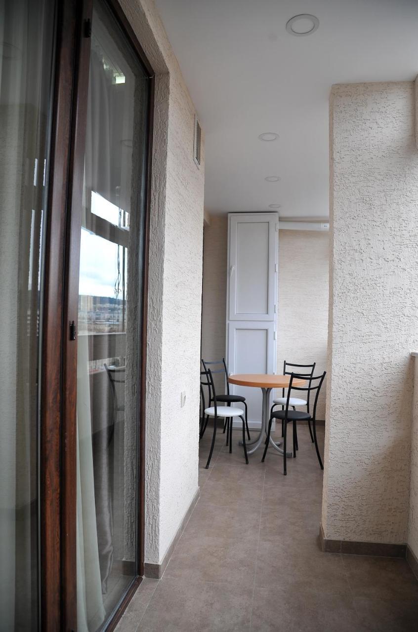 River Side Apartment Tiflis Dış mekan fotoğraf